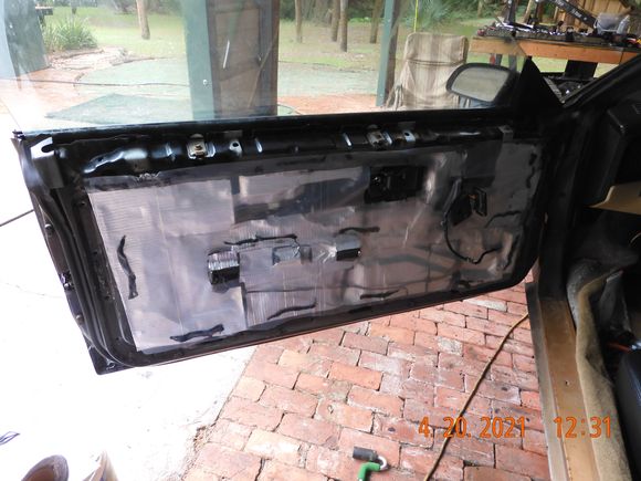 Shown together with vapor barrier.  