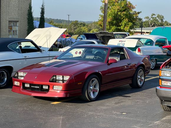 City of Springs car show in Sulphur, OK from 13 Sept. great show with around 220 entries. Won a 2nd in the 80s class behind a sweet 82 corvette. Two other thirdgens in attendance, an 83 Z28 that had a swapped 305 TPI in it and an early 82-83 Firebird that seemed to be a strip car with a heavily modded engine and interior. @mikeceli would not like this show, we had to open hoods and hatches for judging! Kidding Mike, agree with your thirdgen body lines angle! 