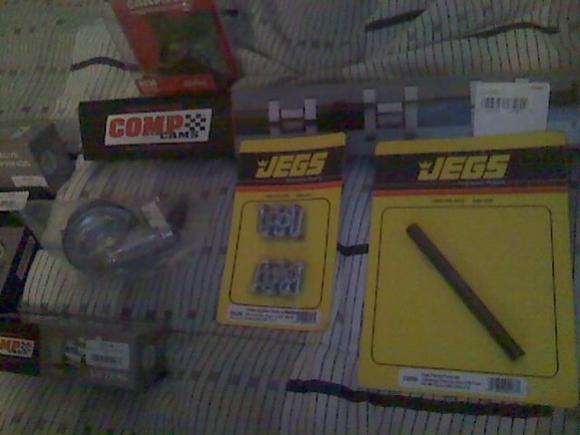 Fuel Pump(JEGS) - Intake Manifold Bolts(JEGS) - Fuel Pump Pushrod(JEGS)