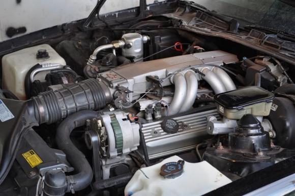 engine right side