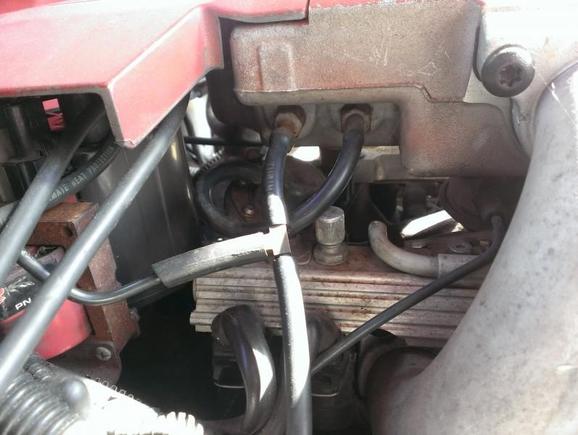 Fuel pressure regulator