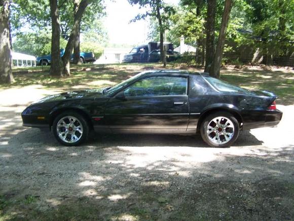Berlinetta side view