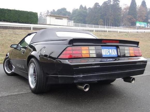 1990 Camaro IROC Z convertible in Japan sold by GM dealer there in 1990a