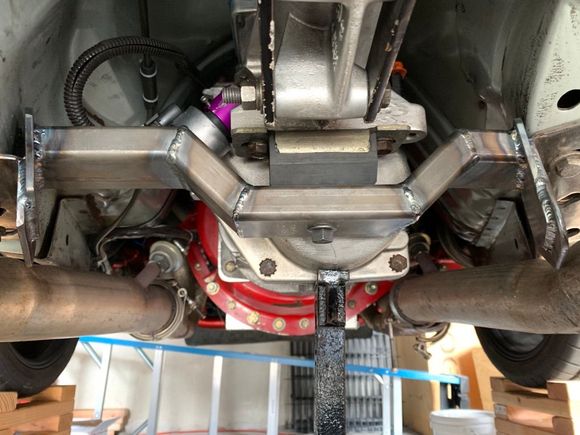 Obviously I don't have a torque arm, but that bracket is easy to fabricate.