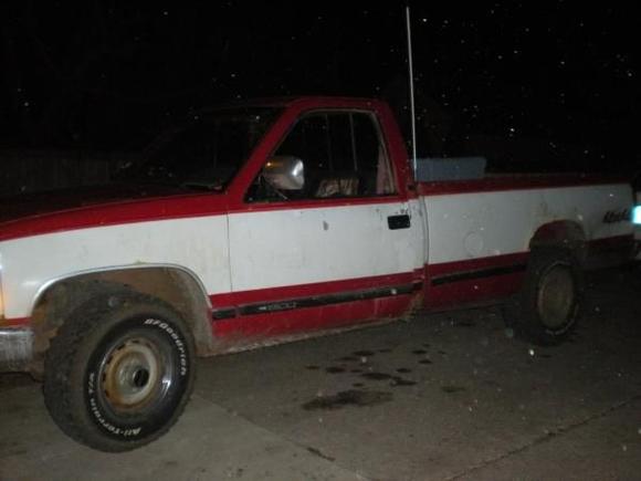 just my truck more pics to post later
31 inch bfg all terrans kos
