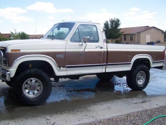 Ford F-250 xlt 6.9 liter ATS Turbo