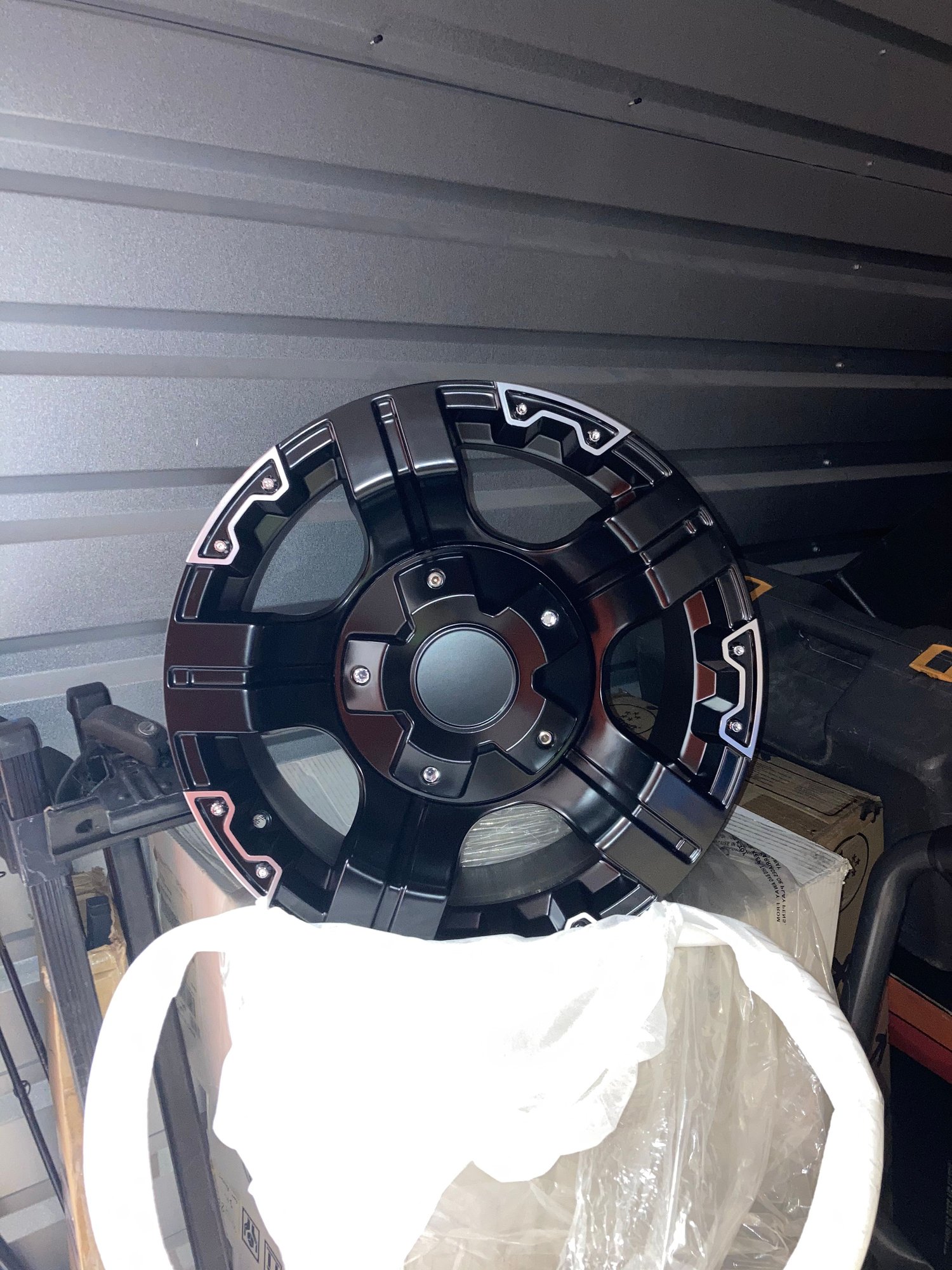 FS [SouthEast] Set of 4 Proline 912 17x9 Flat Black Wheels 300