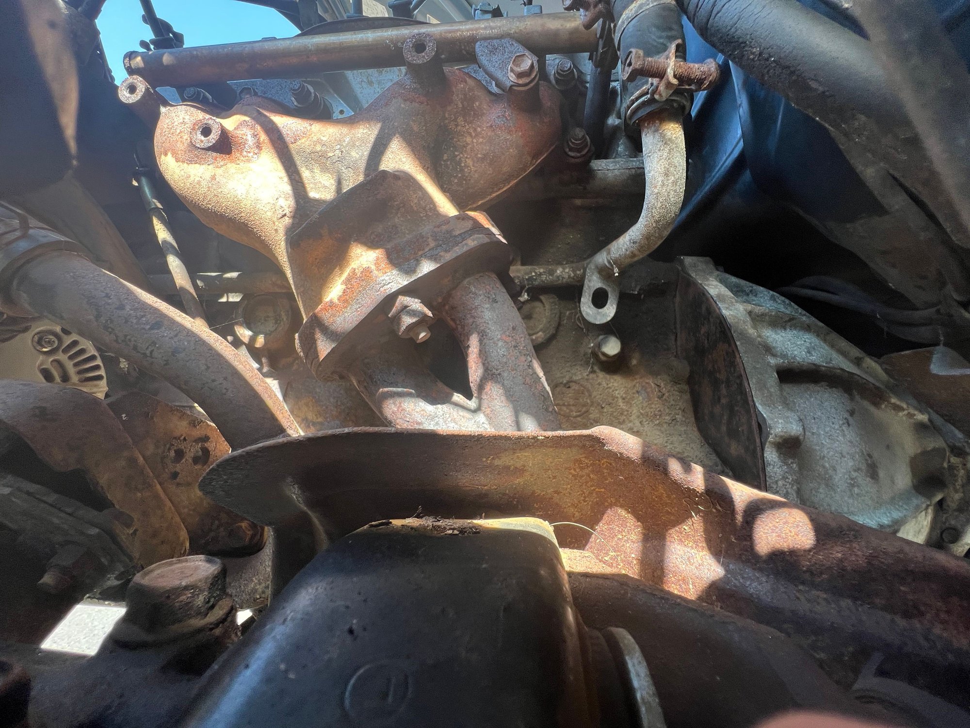 1988 Toyota Pickup 22re Knock Sensor and Oil pressure sensor YotaTech