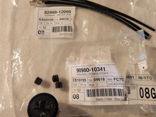 factory toyota alternator connector and wires