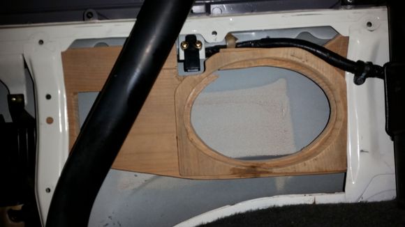 LH rear speaker support installed