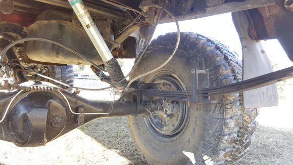 How to pack looks now barely visible is the shackle angle on the right.