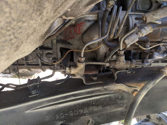Dang at least the brake lines line up just right 🤙🤙