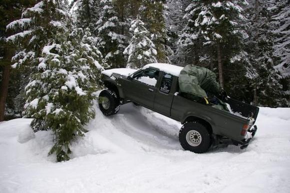 Climbing snow, no locker (yet :)-