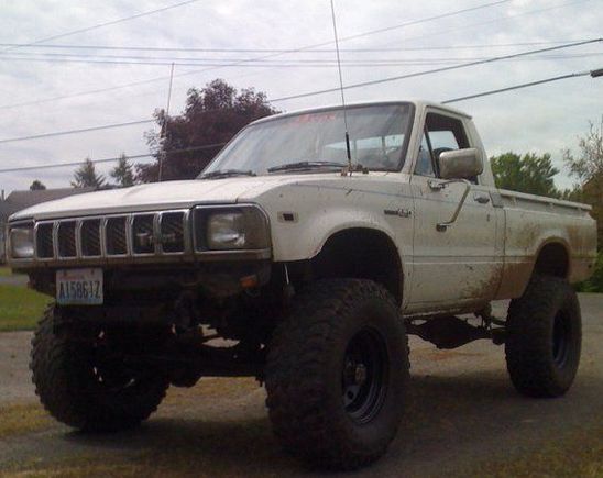 after, with 33's and new rims.