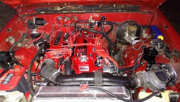 Pretty much Finalized shot of the engine bay with the rebuilt 22RE installed and ready to crank up