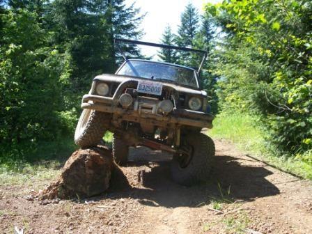 Flexin with a 3&quot; downey lift on 32's July of 08