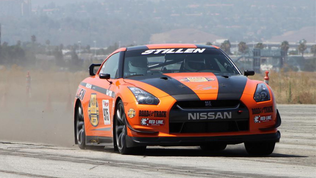 Stillen Nissan GT-R Targa Race Car