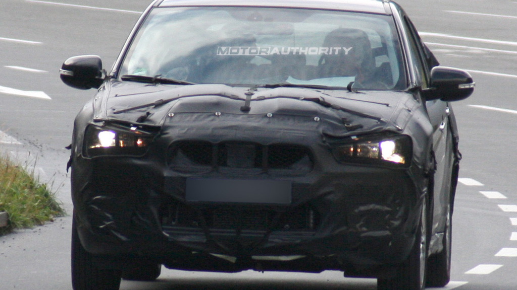 2011 Mitsubishi CX Crossover spy shots
