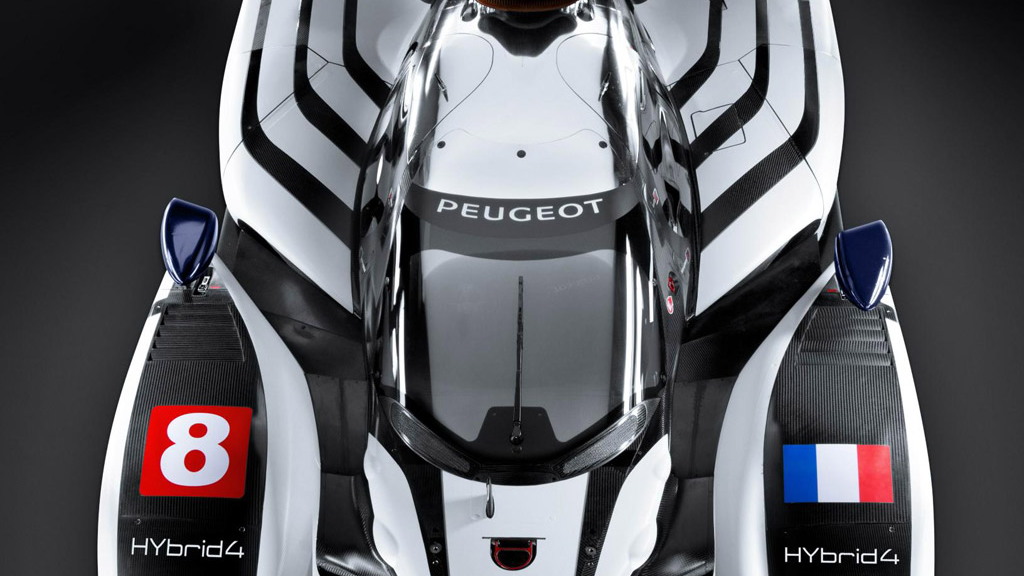 2011 Peugeot 908 HYbrid4 diesel-hybrid race car