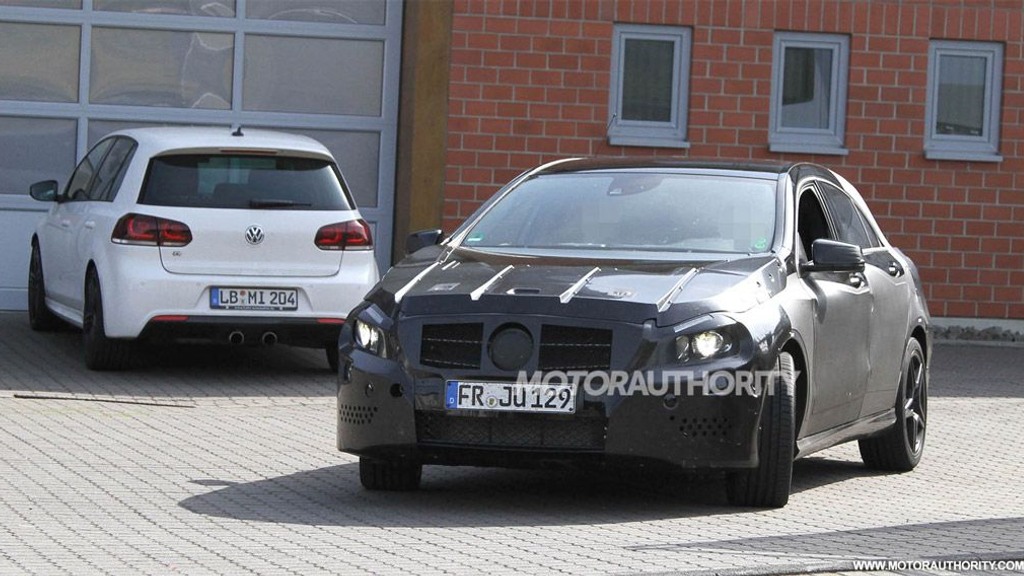 2013 Mercedes-Benz A25 AMG spy shots