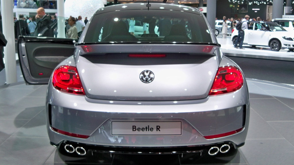 2011 Volkswagen Beetle R Concept live photos