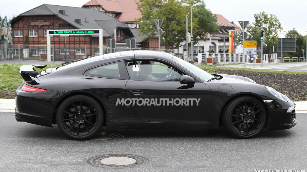 2012 Porsche 911 Aerokit spy shots