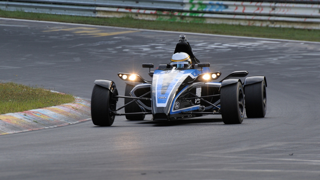 Formula Ford 1.0 EcoBoost tackles the Nürburgring (Photo: Ford of Europe)
