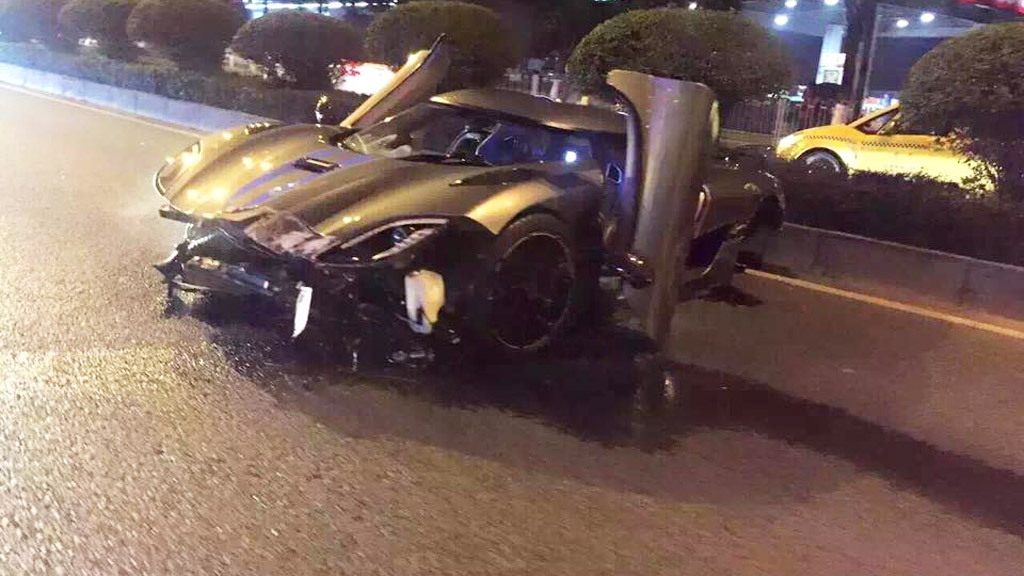 Koenigsegg Agera R crash - Image via Global Car Wanted