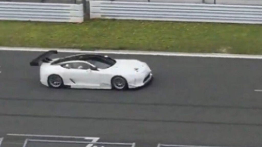 Lexus LC race car spy shots - Image via Lexusracing_36