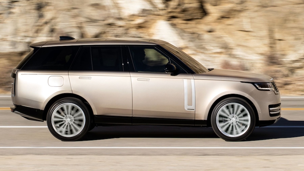 Latest Range Rovers Generate FourMonth Waiting Lists