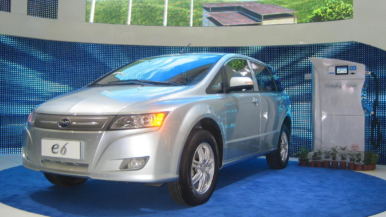 BYD e6 electric crossover, Electric Avenue, 2010 Detroit Auto Show