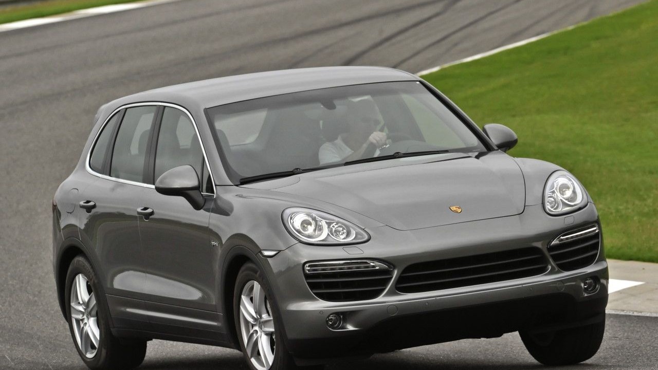 2011 Porsche Cayenne S Hybrid
