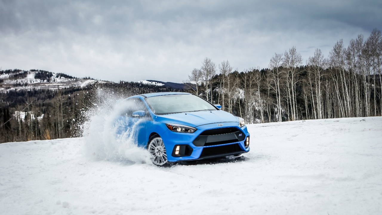 Ford Focus RS Winter Tire Package