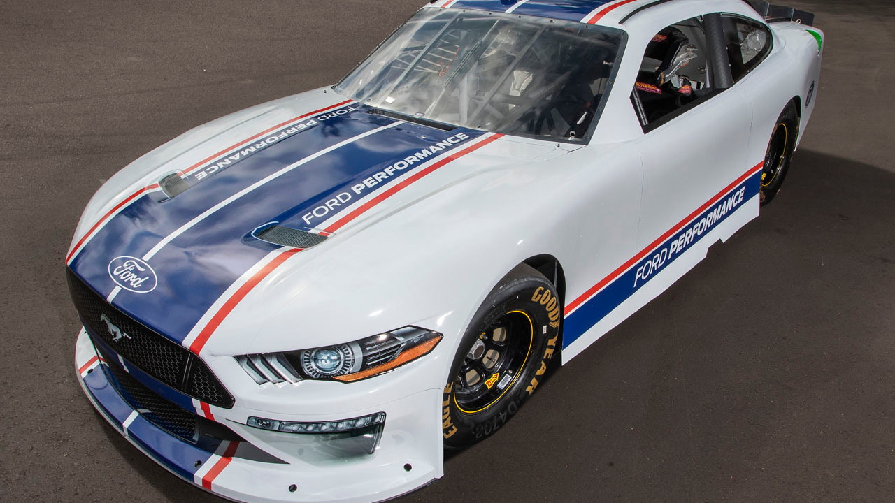 2020 Ford Xfinity Mustang
