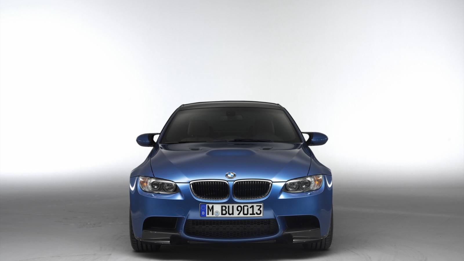 2011 BMW M3 performance package