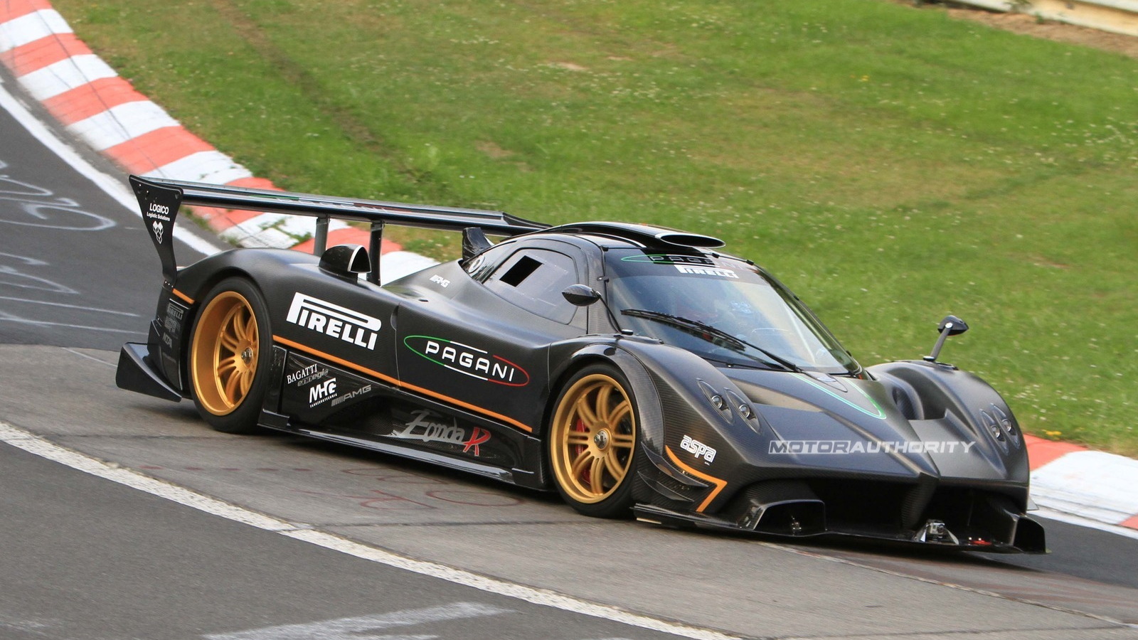 Pagani Zonda R spied on the 'Ring setting new 6:47 lap time