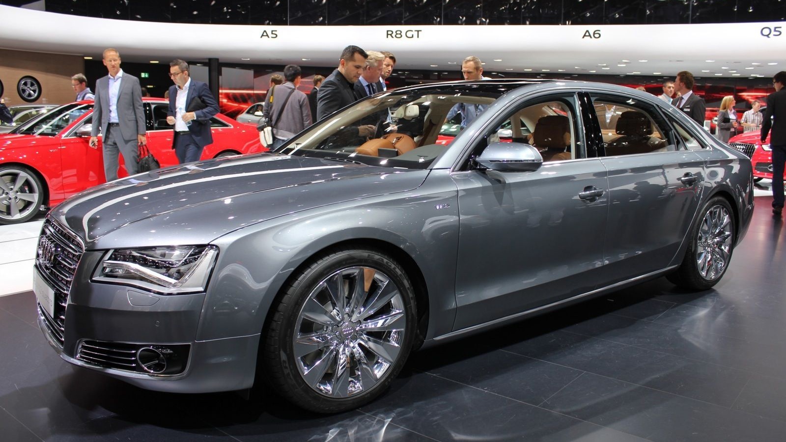 How Long Is An Audi A 8