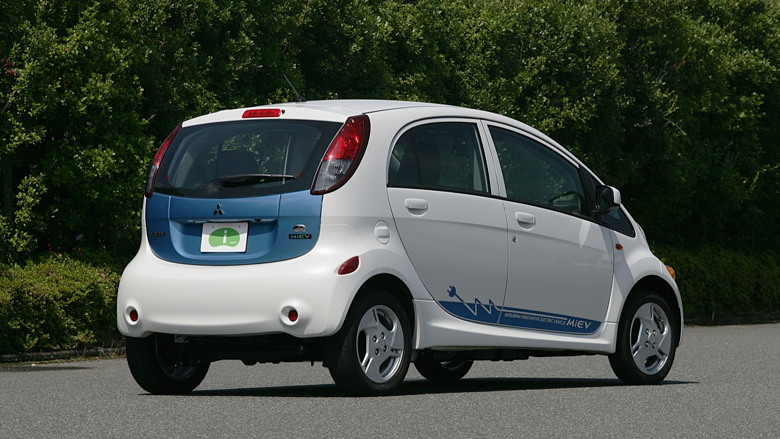 2012 Mitsubishi i Ranked By EPA As Most Efficient Electric Car On Sale