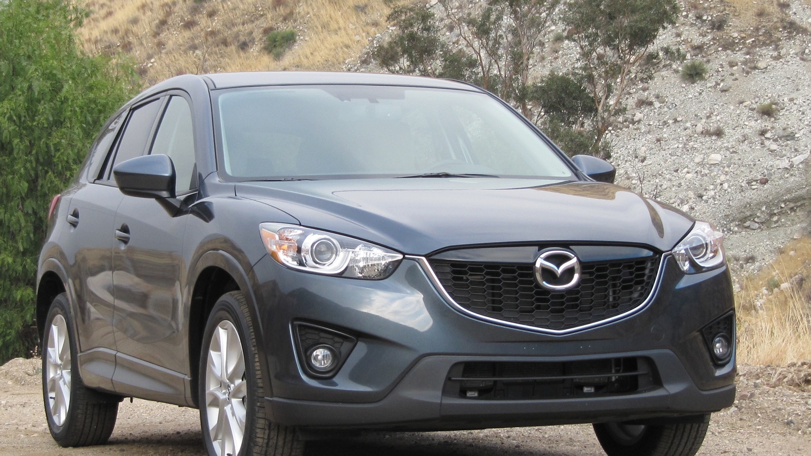 2013 Mazda CX-5 compact crossover on test drive, Southern California, Nov 2011