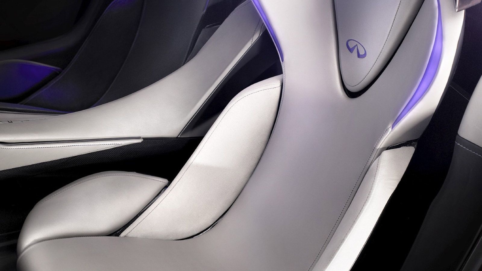 2012 Infiniti Emerg-E Concept leaked