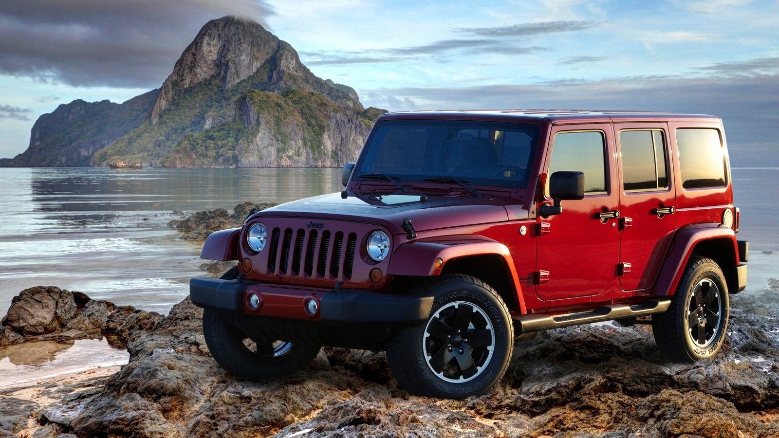 2012 Jeep Wrangler Unlimited Altitude Edition Announced