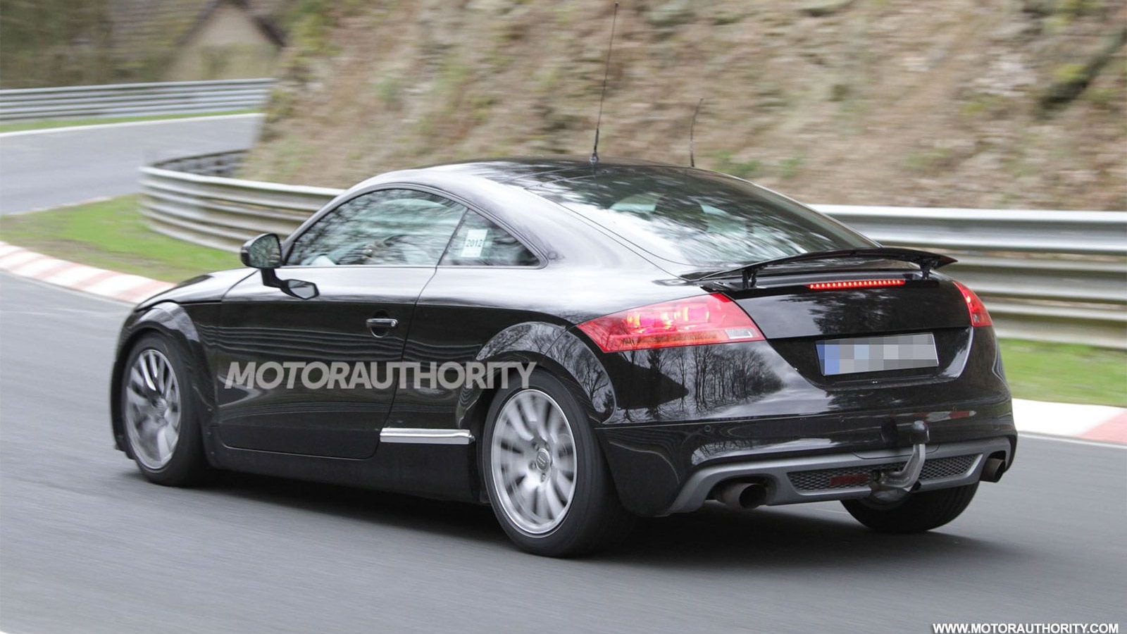 2014 Audi TT test mule spy shots