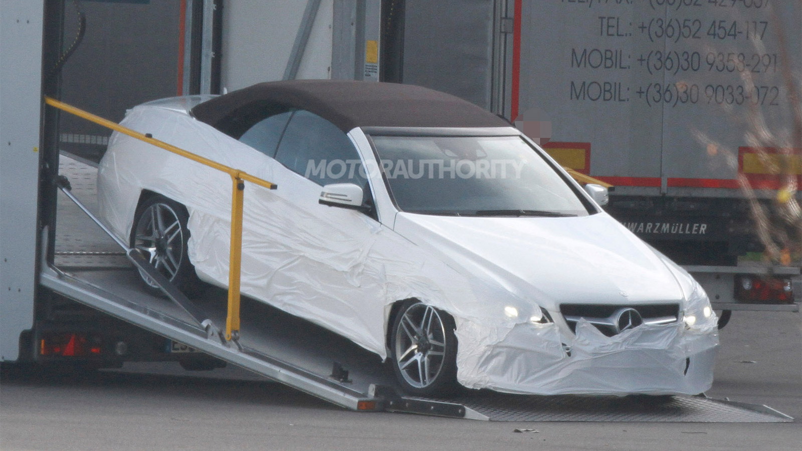 2014 Mercedes-Benz E Class Cabriolet facelift spy shots