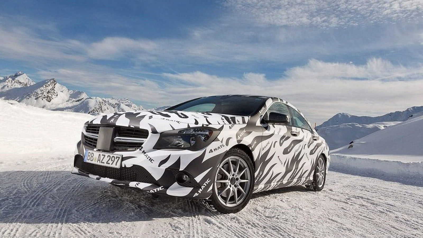2014 Mercedes-Benz CLA45 AMG teasers