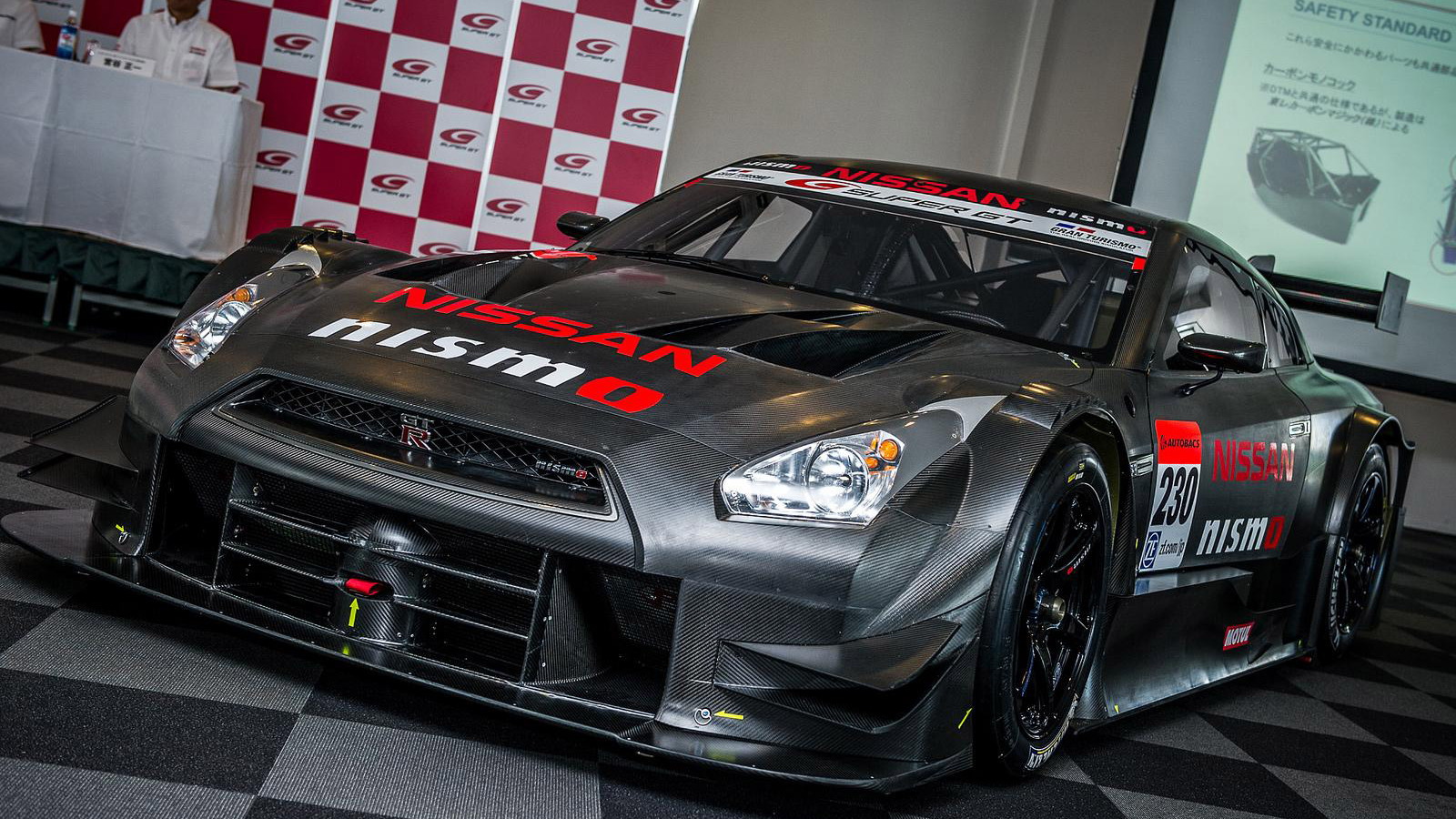 SUPER GT: Honda reveals Civic Type R GT500 in testing spec