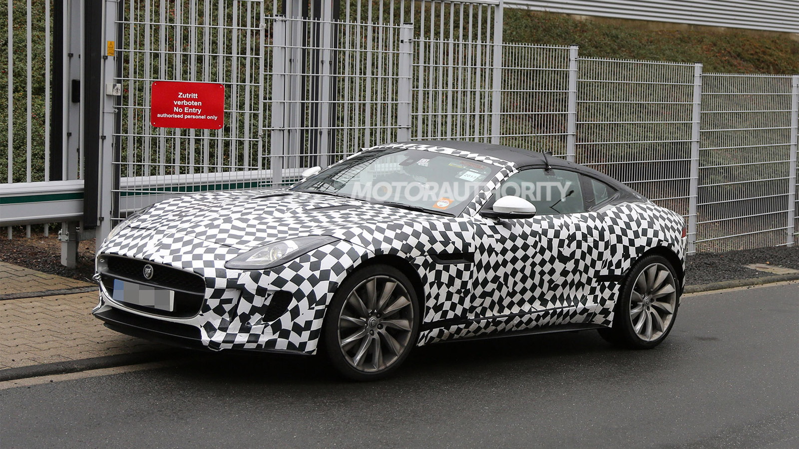 2015 Jaguar F-Type coupe spy shots