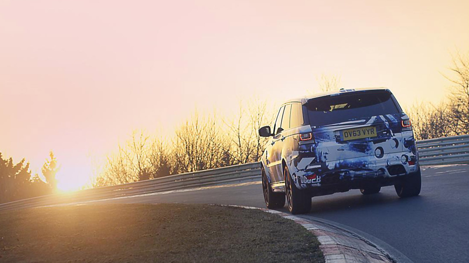 2015 Land Rover Range Rover Sport SVR prototype
