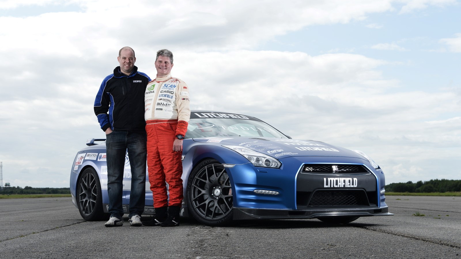 Mike Newman sets new blind land speed record in a Litchfield Nissan GT-R