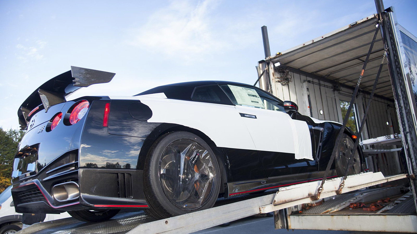 Matt McCulloh takes delivery of the first 2015 Nissan GT-R NISMO in the U.S.