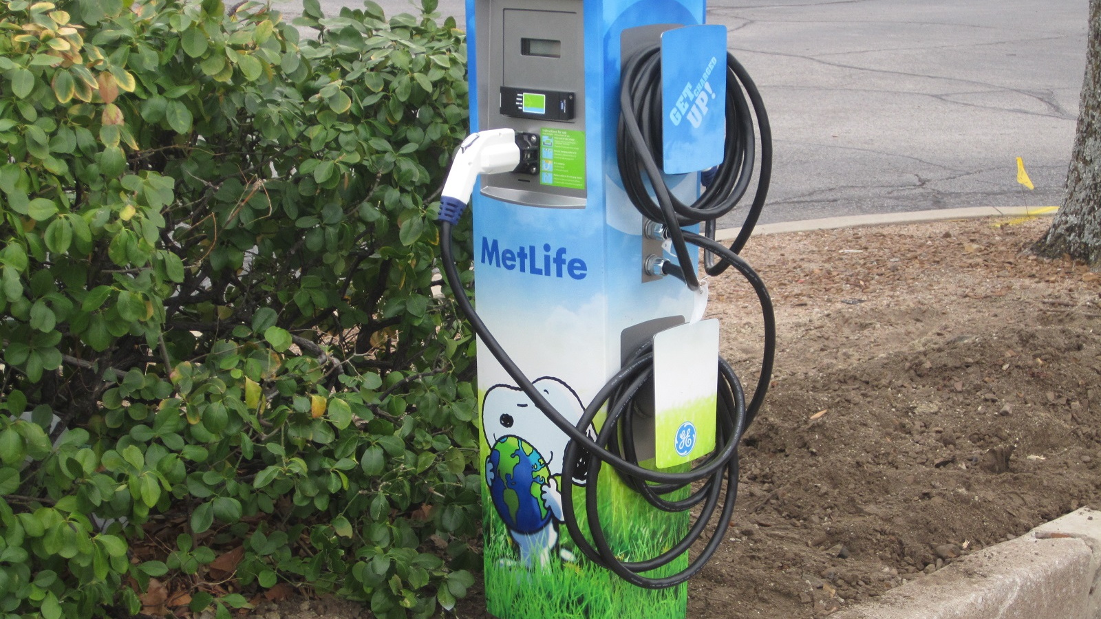 MetLife electric-car charging station for employee use